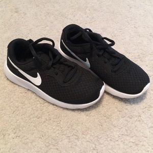 Kids Black Nike. Size 13C.